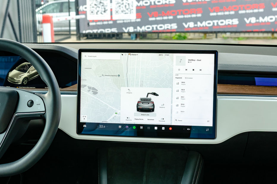 Продам Tesla Model X Long Range 2023 года в Киеве