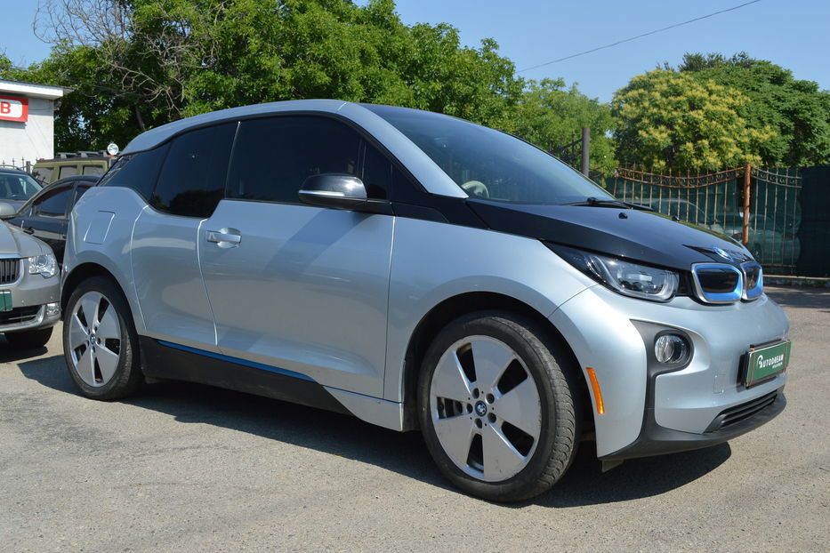 Продам BMW I3 2015 года в Одессе