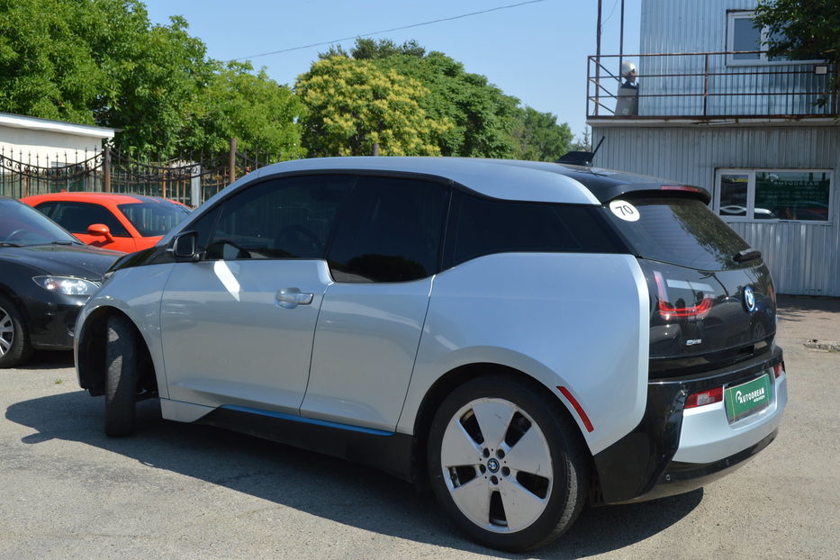 Продам BMW I3 2015 года в Одессе