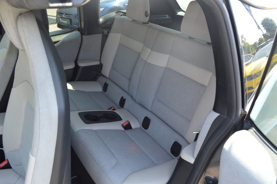 Продам BMW I3 2015 года в Одессе