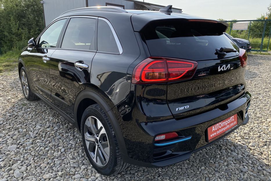 Продам Kia Niro 64кВт Макс.компл.Prestige 2022 года в Львове