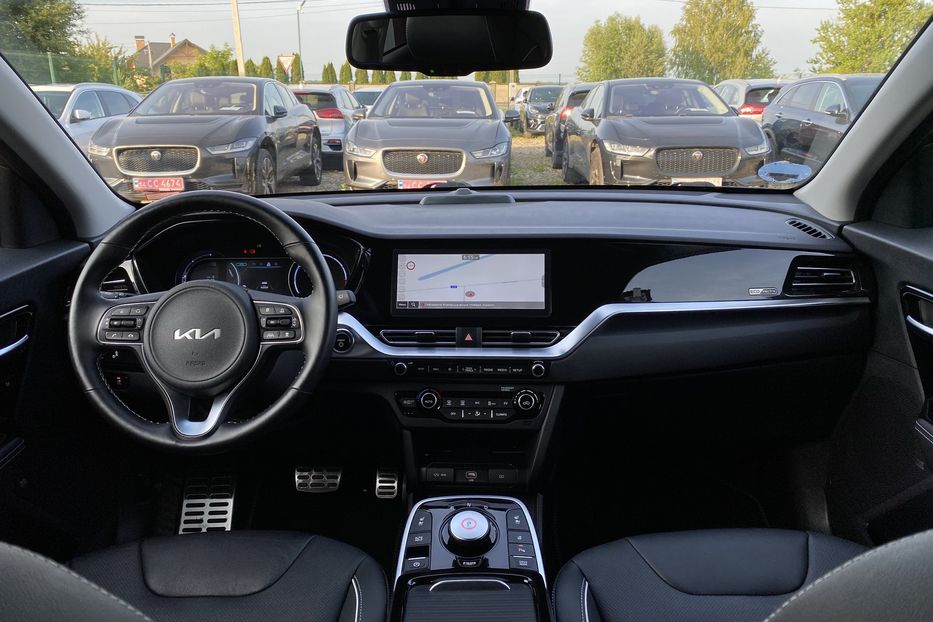 Продам Kia Niro 64кВт Макс.компл.Prestige 2022 года в Львове
