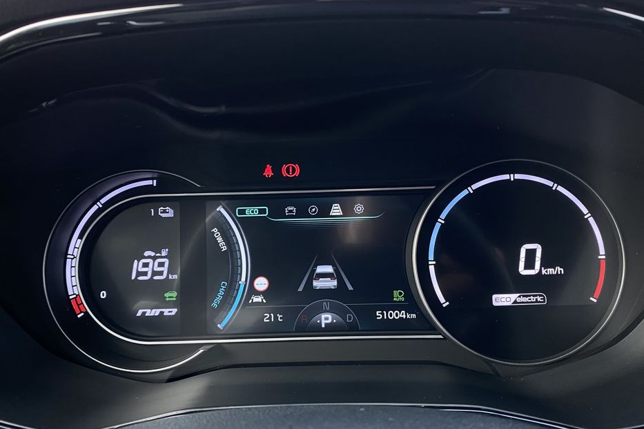 Продам Kia Niro 64кВт Макс.компл.Prestige 2022 года в Львове