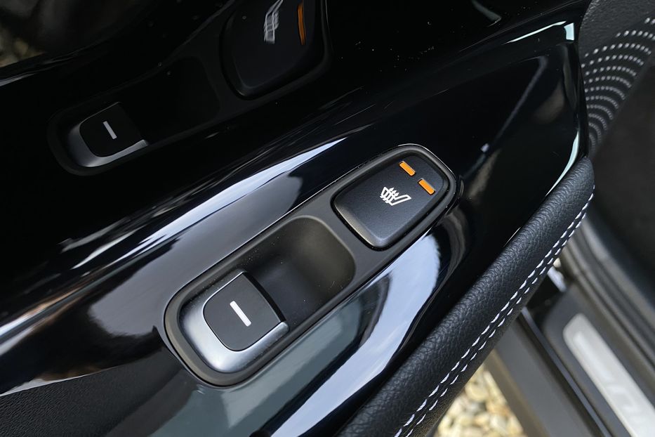 Продам Kia Niro 64кВт Макс.компл.Prestige 2022 года в Львове