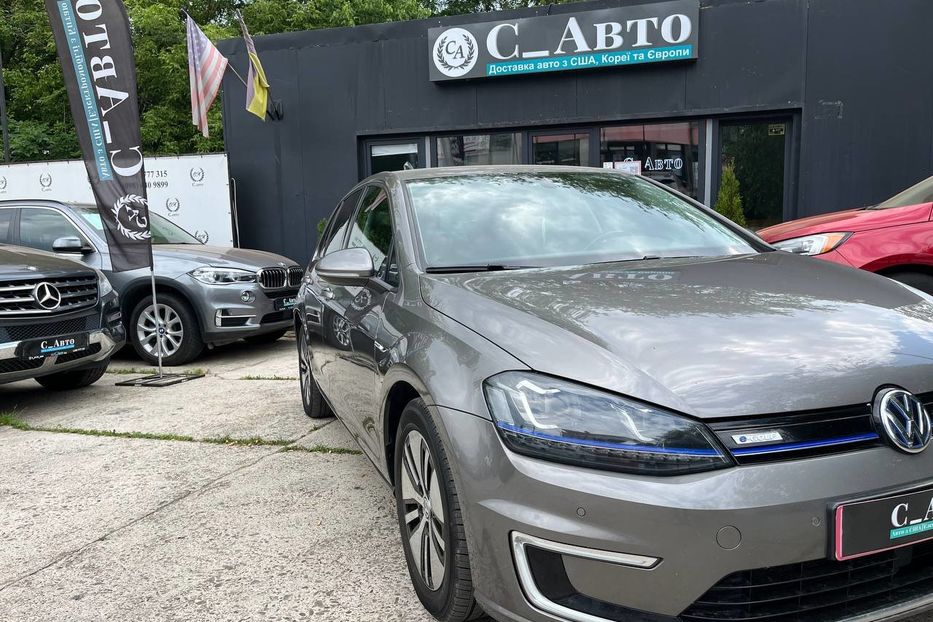 Продам Volkswagen e-Golf 2014 года в Черновцах