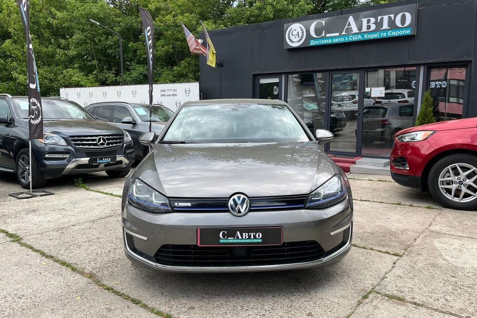Продам Volkswagen e-Golf 2014 года в Черновцах