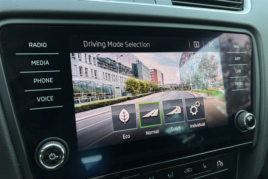 Продам Skoda Octavia A7 2.0TDI 110KW 2020 года в г. Умань, Черкасская область