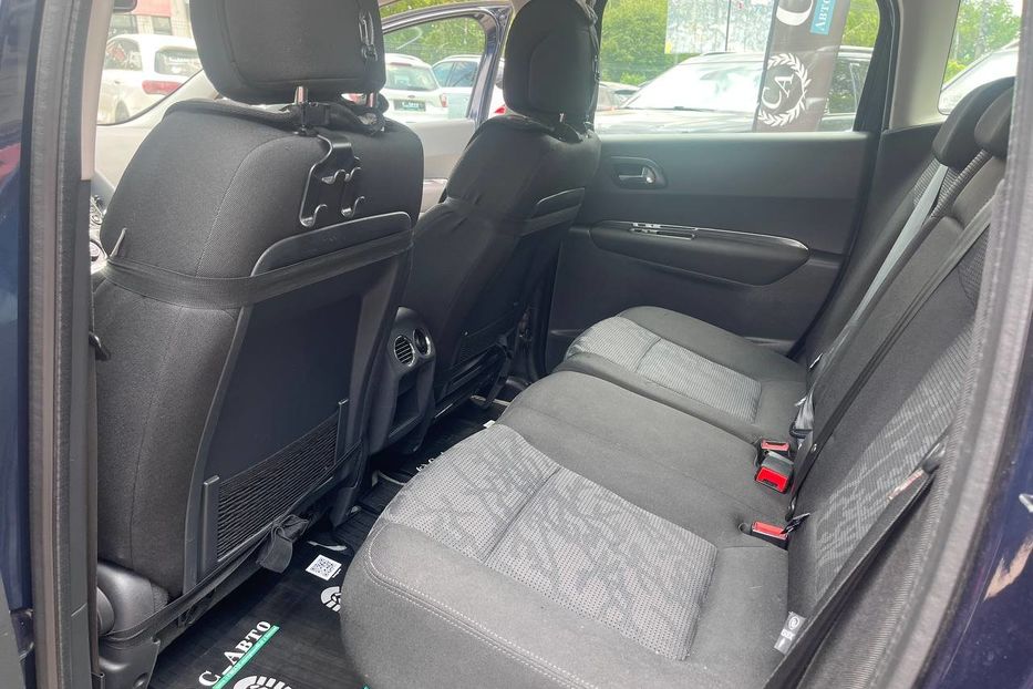 Продам Peugeot 3008 2011 года в Черновцах