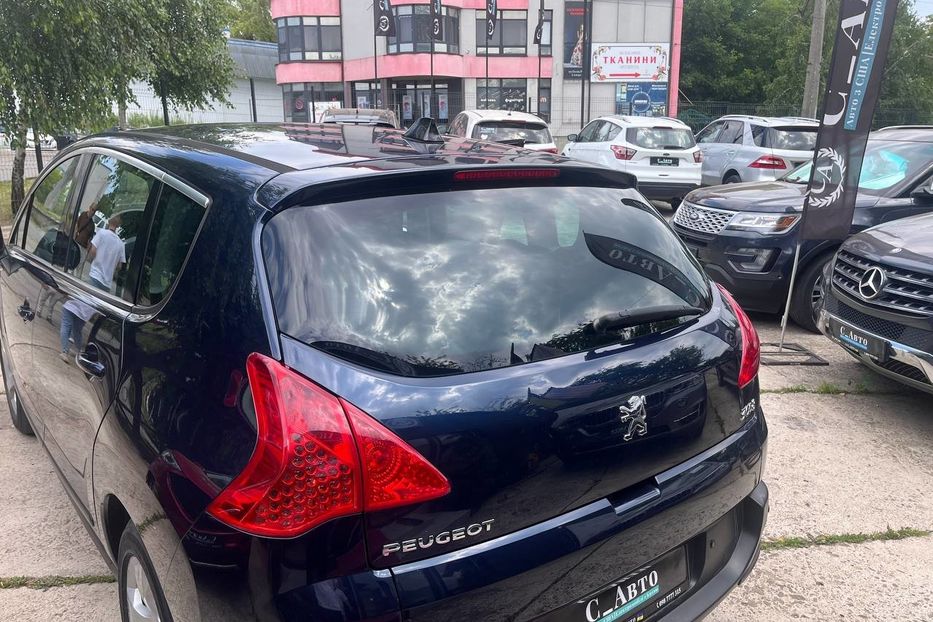 Продам Peugeot 3008 2011 года в Черновцах