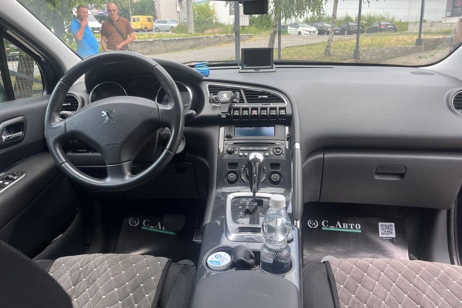 Продам Peugeot 3008 2011 года в Черновцах