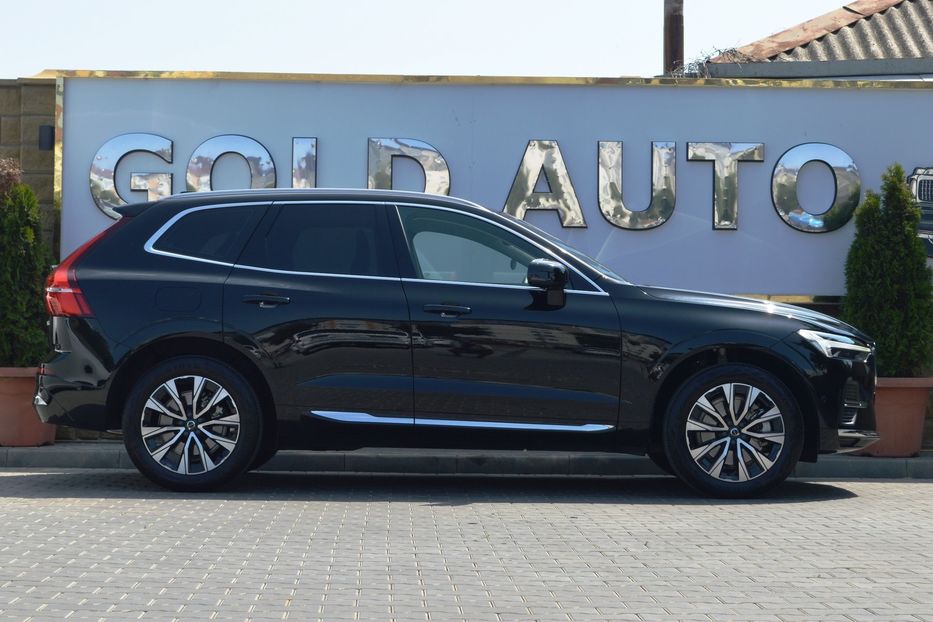 Продам Volvo XC60 MHEV 2023 года в Одессе