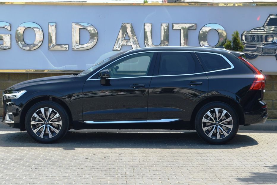 Продам Volvo XC60 MHEV 2023 года в Одессе