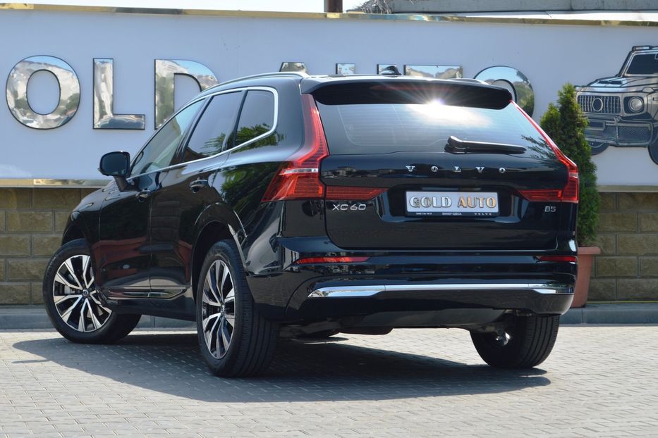 Продам Volvo XC60 MHEV 2023 года в Одессе