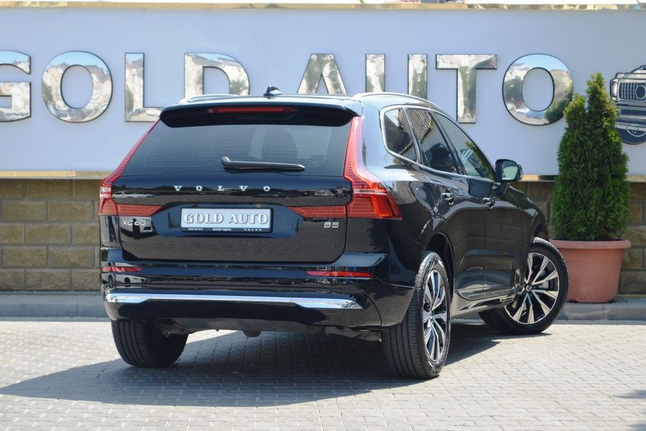 Продам Volvo XC60 MHEV 2023 года в Одессе