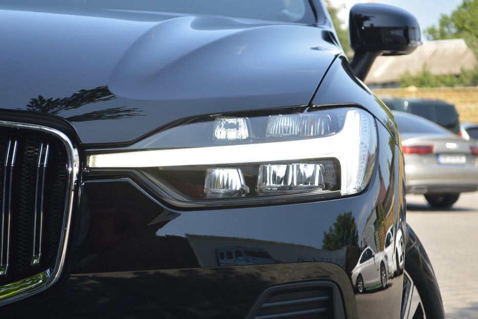 Продам Volvo XC60 MHEV 2023 года в Одессе