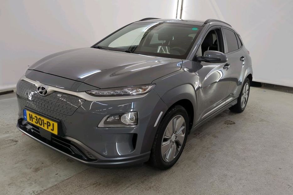 Продам Hyundai Kona Premium 64kW Rest 3 Phase 2020 года в Тернополе