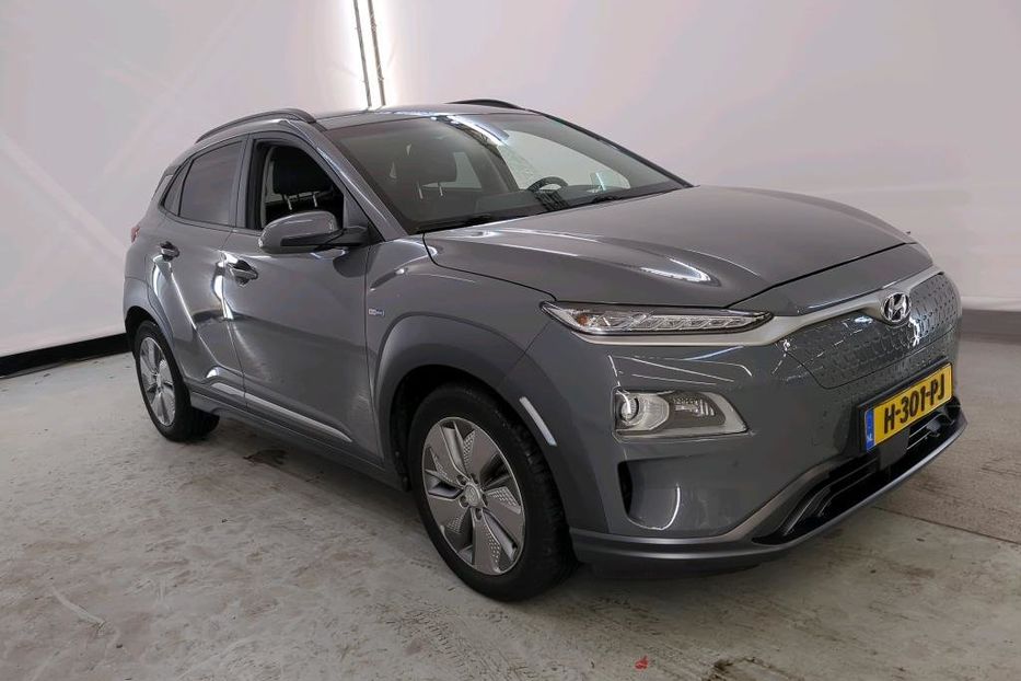 Продам Hyundai Kona Premium 64kW Rest 3 Phase 2020 года в Тернополе