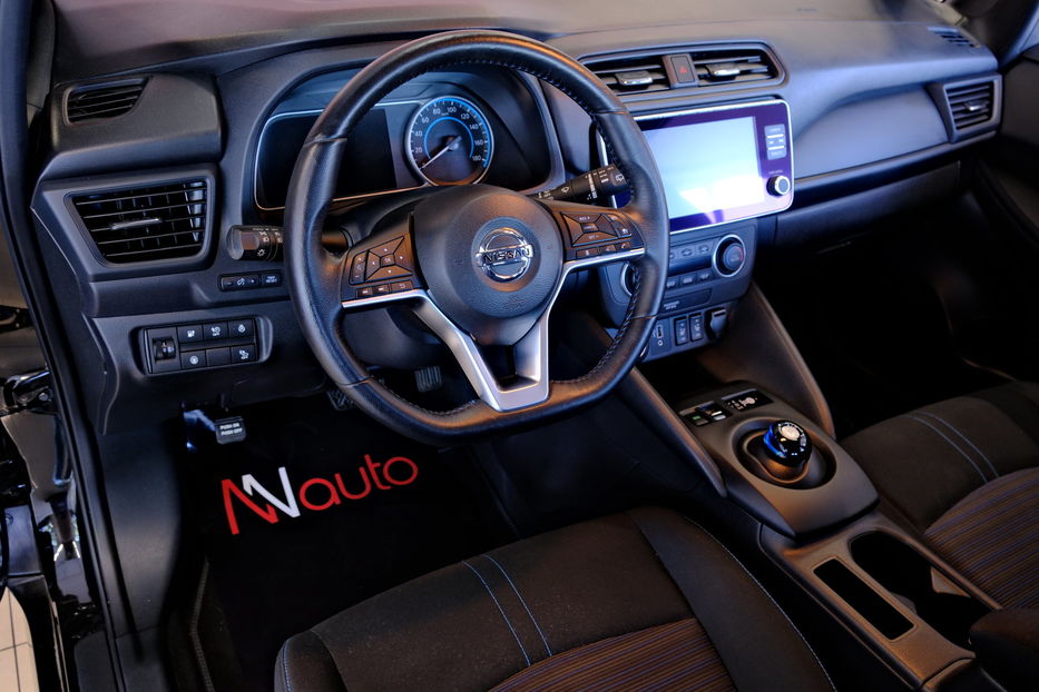 Продам Nissan Leaf 2021 года в Одессе