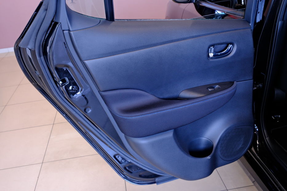 Продам Nissan Leaf 2021 года в Одессе