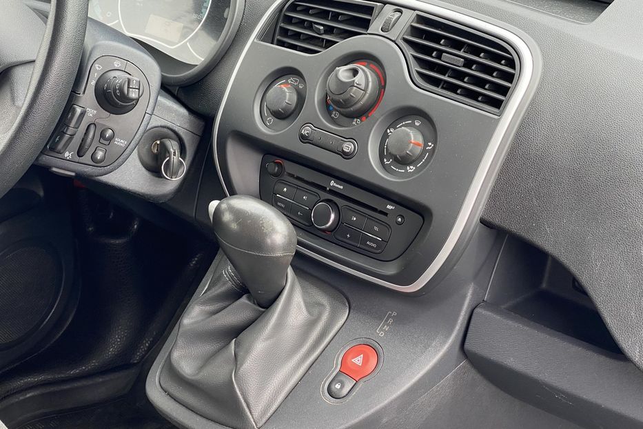 Продам Renault Kangoo пасс. 2020 года в Луцке