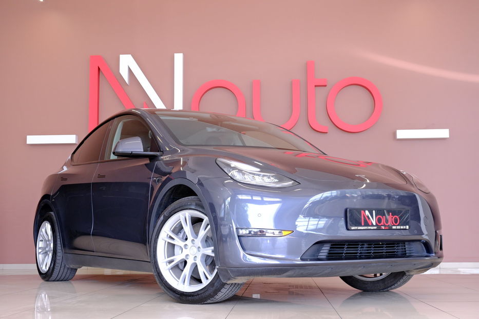Продам Tesla Model Y Long Range 2022 года в Одессе