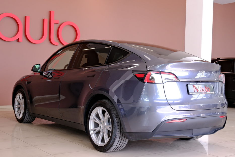 Продам Tesla Model Y Long Range 2022 года в Одессе