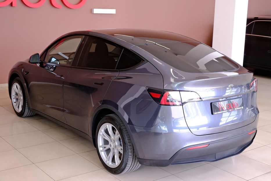 Продам Tesla Model Y Long Range 2022 года в Одессе
