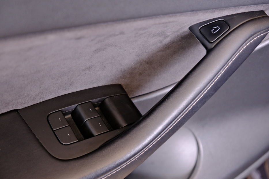 Продам Tesla Model Y Long Range 2022 года в Одессе