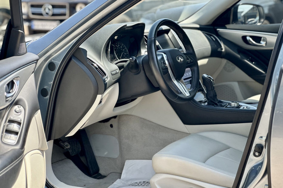 Продам Infiniti Q50 2019 года в Киеве