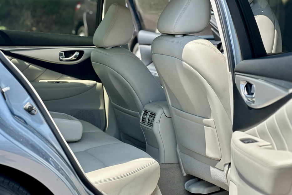 Продам Infiniti Q50 2019 года в Киеве