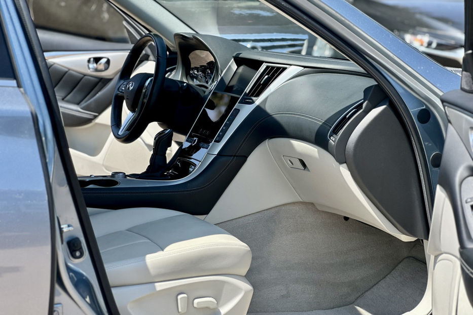 Продам Infiniti Q50 2019 года в Киеве