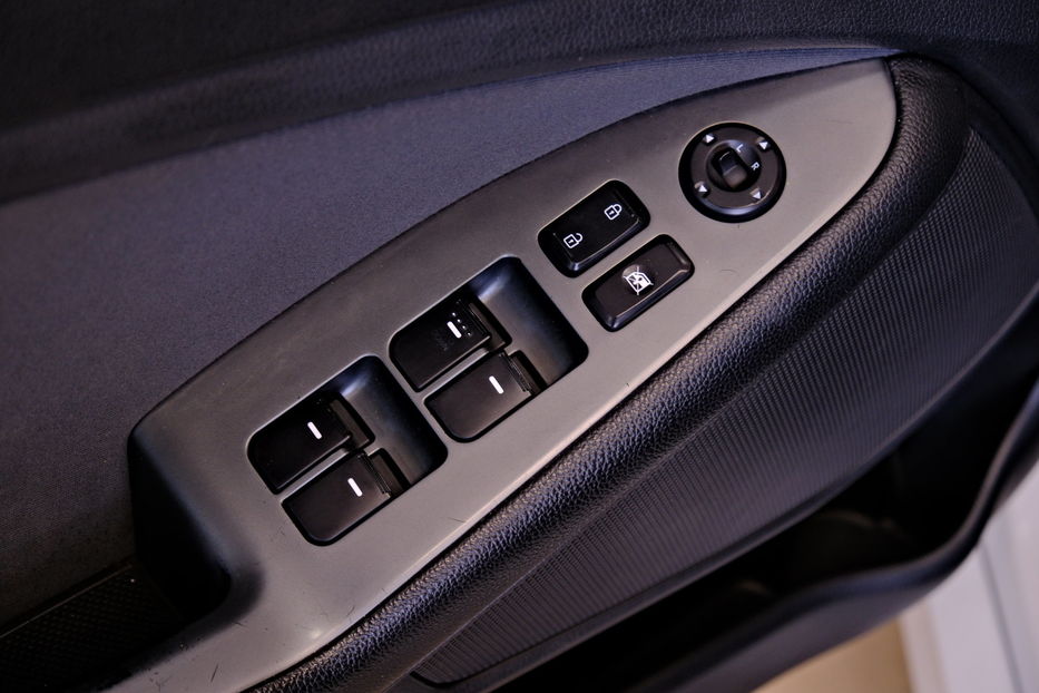 Продам Kia Optima 2015 года в Одессе