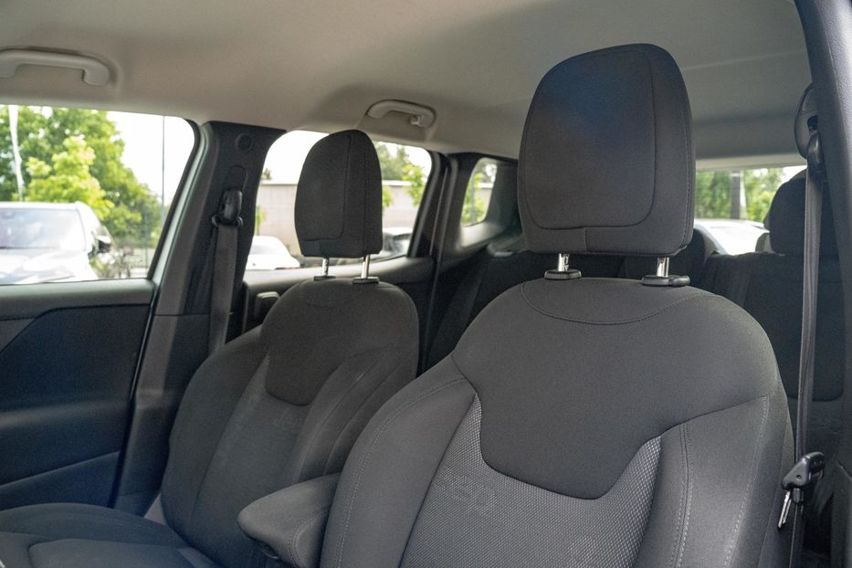 Продам Jeep Renegade Latitude 2015 года в Черновцах