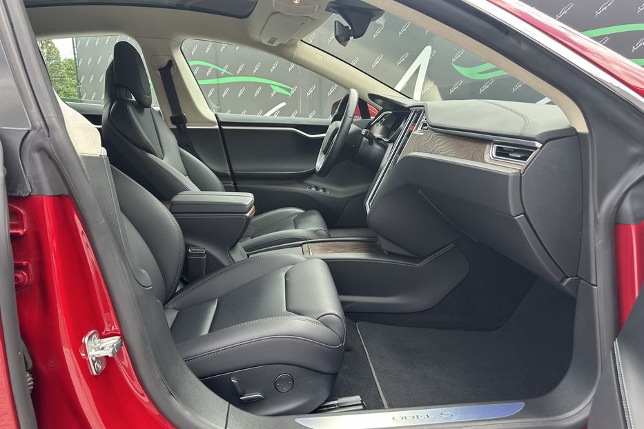 Продам Tesla Model S 75D 2018 года в Киеве