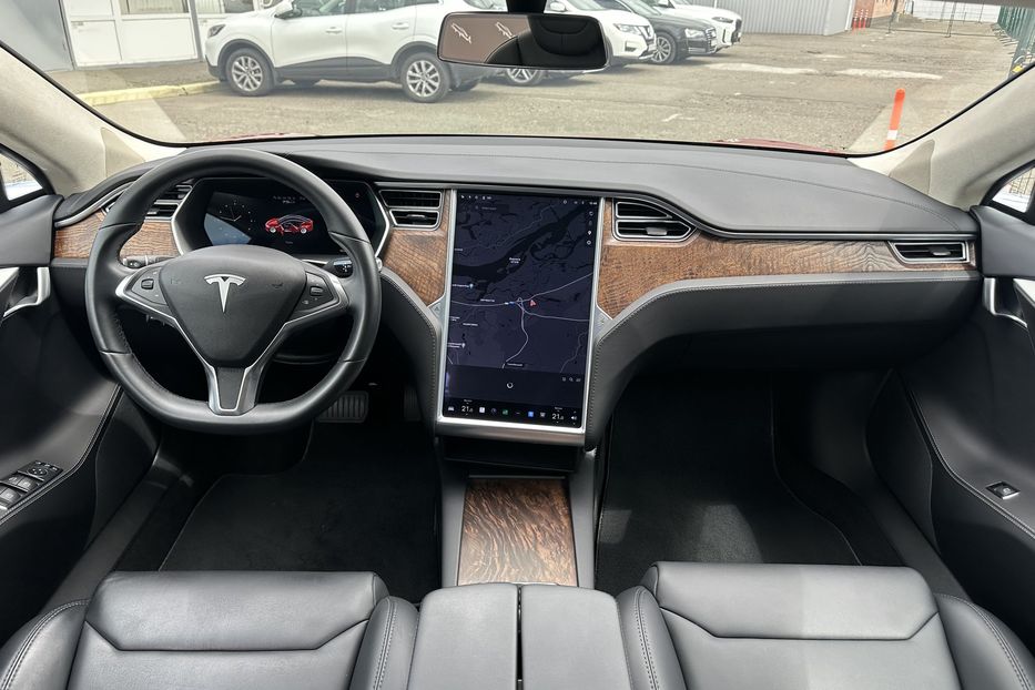 Продам Tesla Model S 75D 2018 года в Киеве