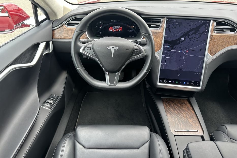 Продам Tesla Model S 75D 2018 года в Киеве