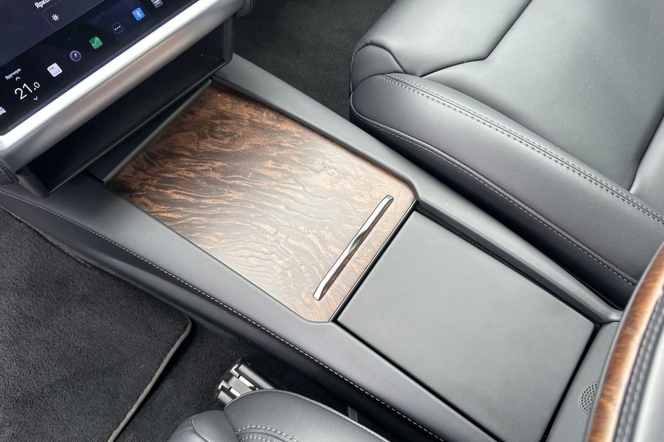 Продам Tesla Model S 75D 2018 года в Киеве