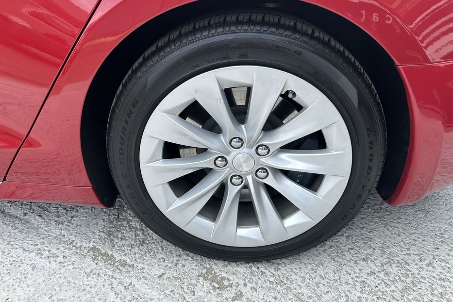 Продам Tesla Model S 75D 2018 года в Киеве
