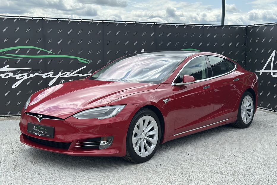 Продам Tesla Model S 75D 2018 года в Киеве