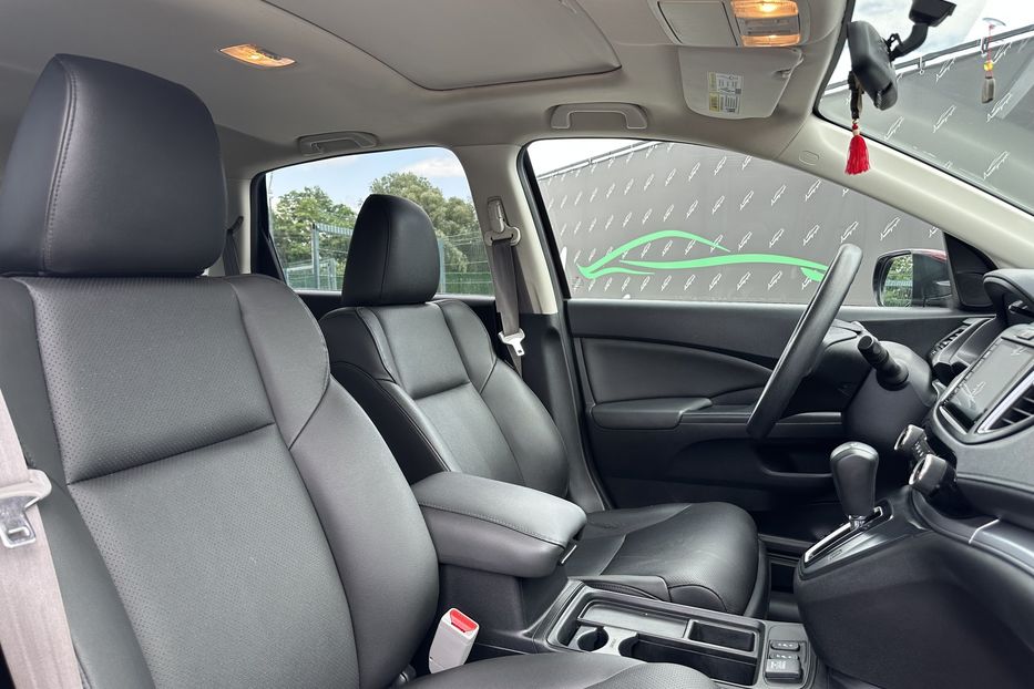 Продам Honda CR-V Touring AWD 2015 года в Киеве