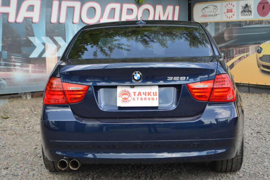 Продам BMW 328 2011 года в Киеве