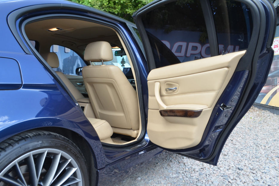 Продам BMW 328 2011 года в Киеве