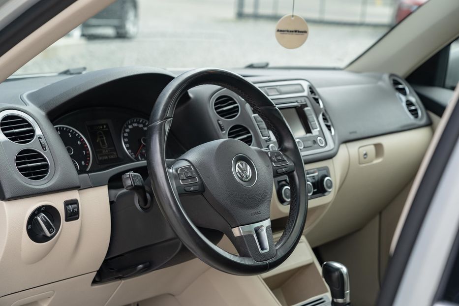 Продам Volkswagen Tiguan SE 2011 года в Черновцах