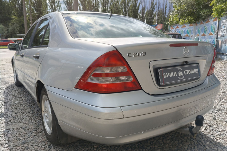 Продам Mercedes-Benz C-Class 2001 года в Киеве