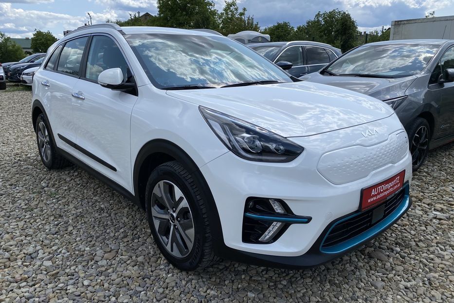 Продам Kia Niro 64кВт РЕЗЕРВ 2022 года в Львове