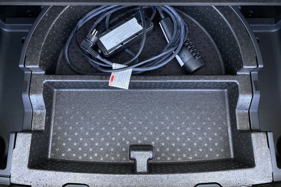 Продам Kia Niro 64кВт РЕЗЕРВ 2022 года в Львове