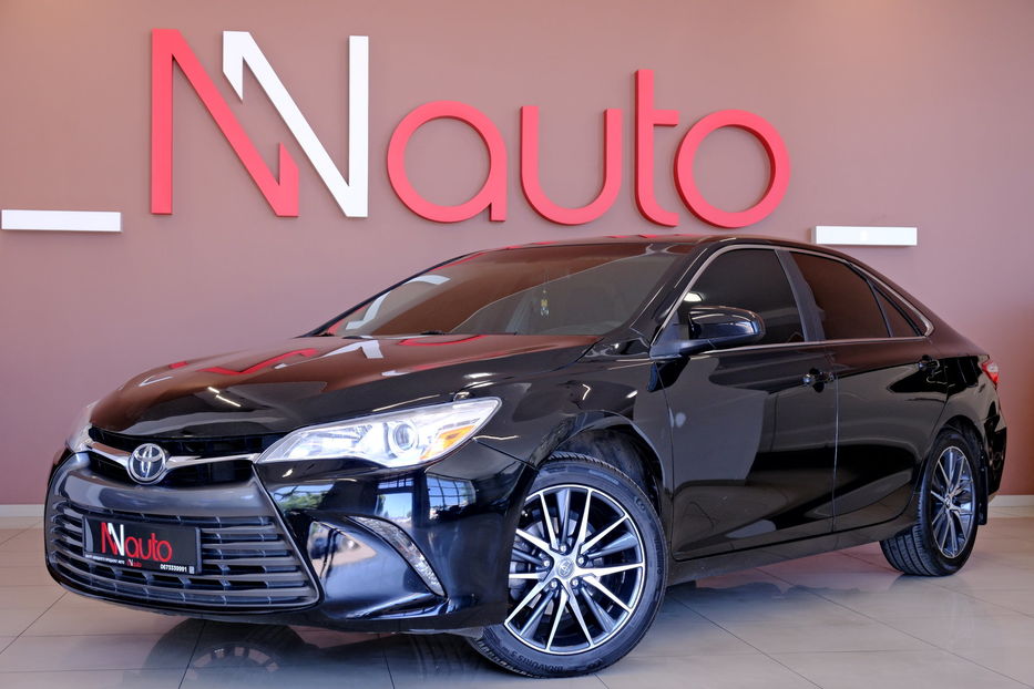 Продам Toyota Camry 2018 года в Одессе