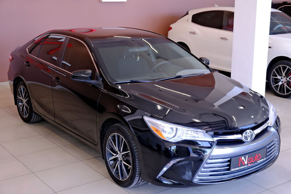 Продам Toyota Camry 2018 года в Одессе