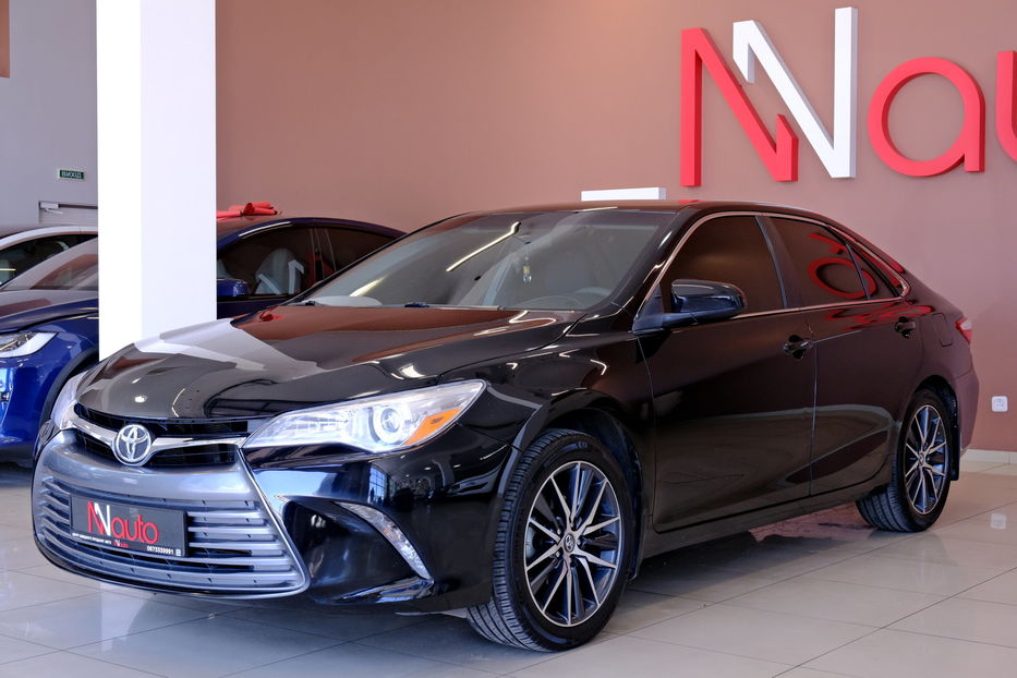 Продам Toyota Camry 2018 года в Одессе