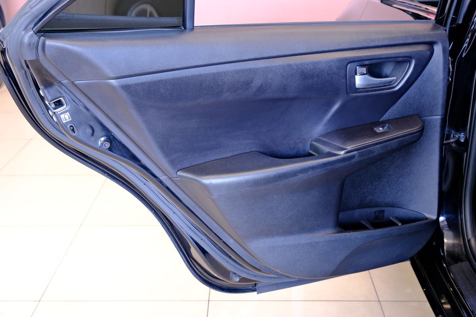 Продам Toyota Camry 2018 года в Одессе